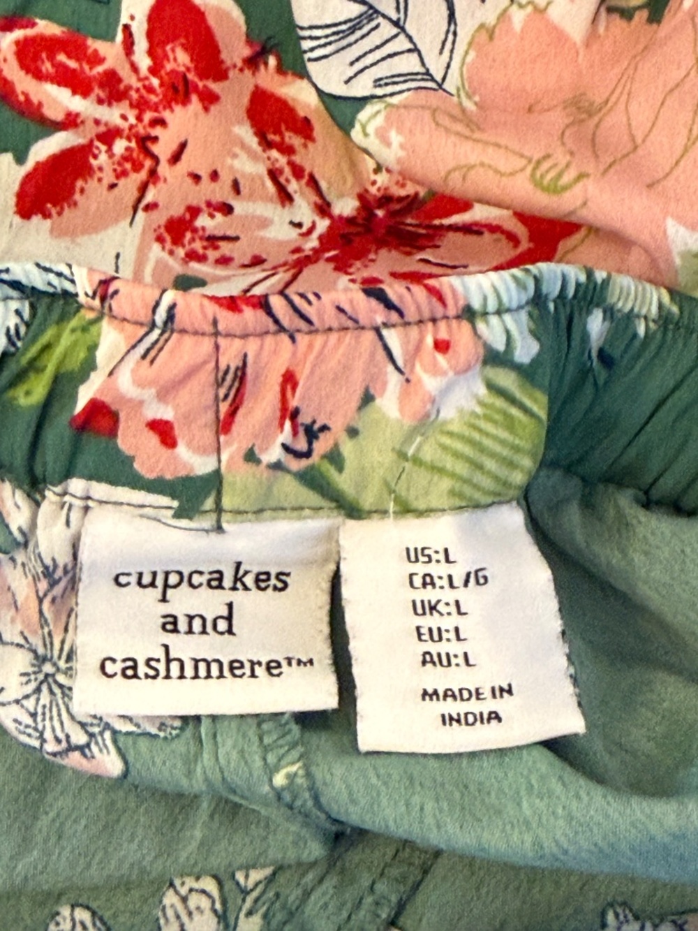 Cupcake & Cashmere PJ Set (Lg) - Picture 7 of 8